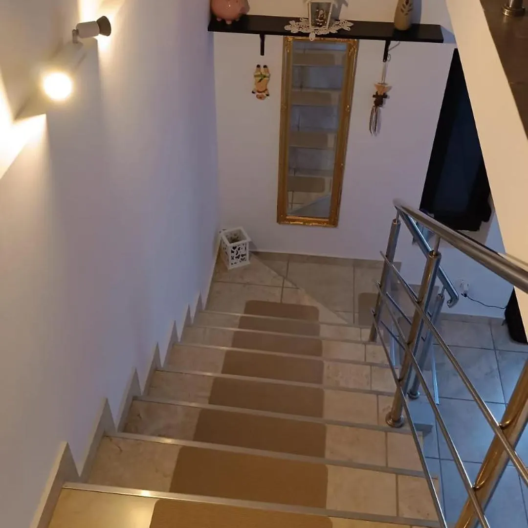 Σπίτι διακοπών Casa Mirela Βίλα Βουκουρέστι